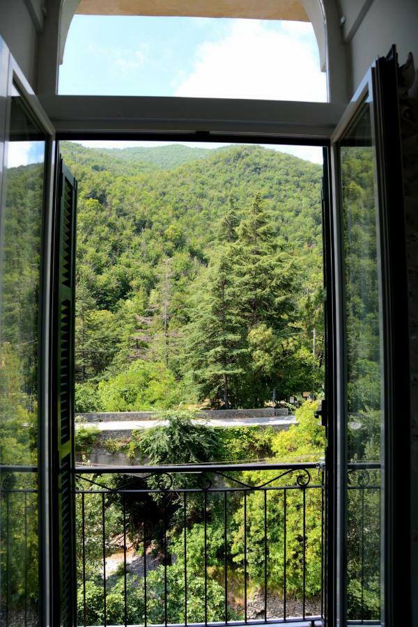 Ciassa Noeva Apartment Pieve di Teco Luaran gambar